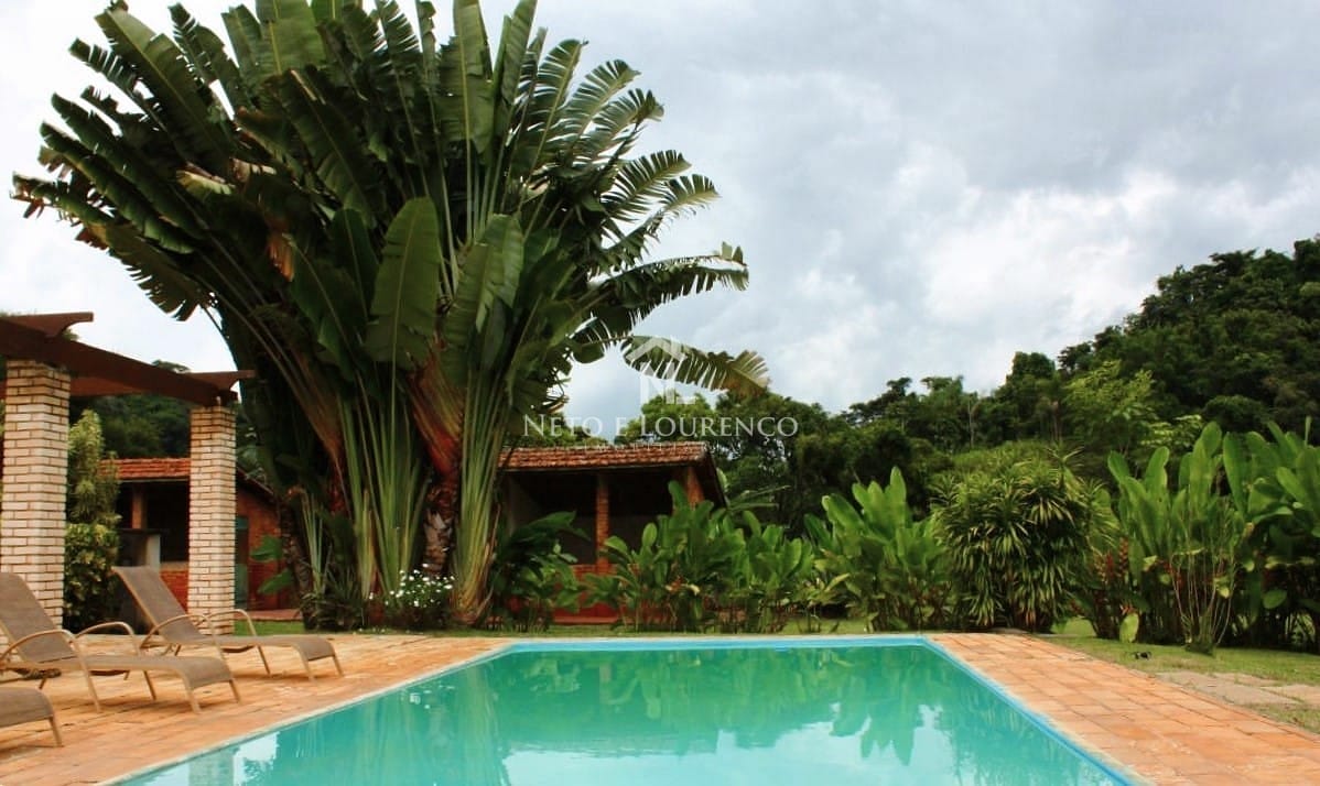 Fazenda à venda com 15 quartos, 10m² - Foto 33