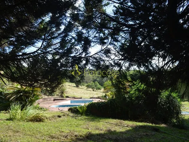 Fazenda com 89m² 10 quartos e 11 banheiros, à venda, no bairro Campo Alegre em Cunha