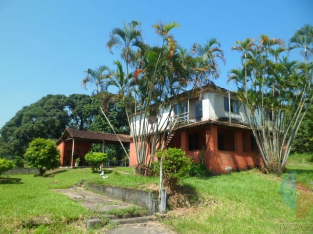 Foto do Fazenda - Fazenda à venda, composta de 4 quartos, 3 banheiros, 2 casas de caseiro, localizada no Ipiranga (Praia de Mauá), Magé, RJ | Sansil Imóveis
