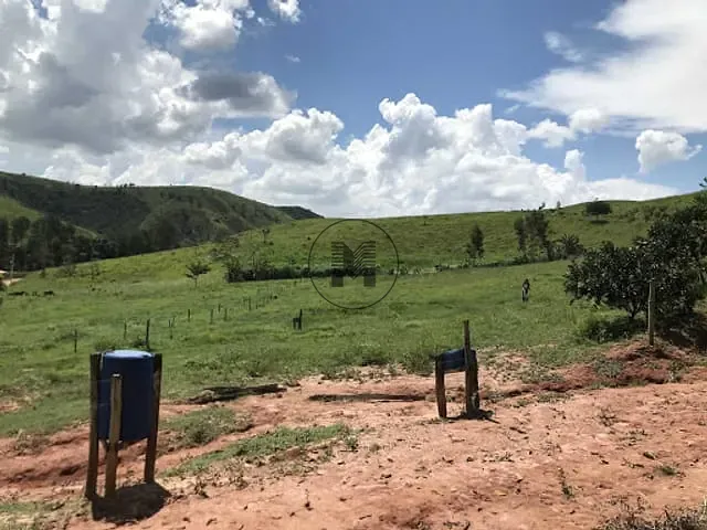 Fazenda com 508200m² 1 quarto e 1 banheiro, à venda, no bairro Paiol em Guaratinguetá