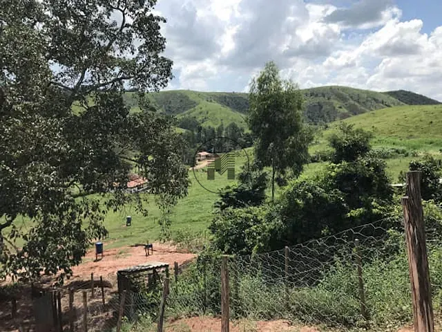 Fazenda com 508200m² 1 quarto e 1 banheiro, à venda, no bairro Paiol em Guaratinguetá