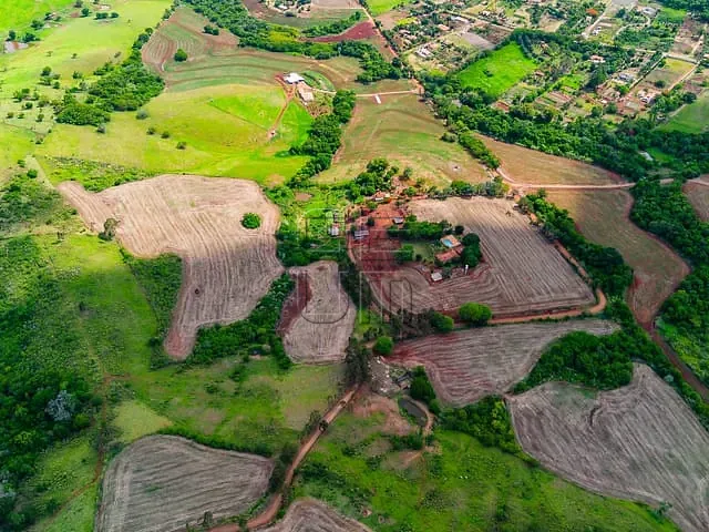 Fazenda com 962963m², à venda, no bairro Vila Rural em Ibiporã