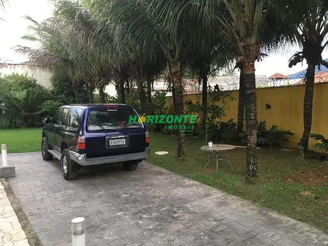 Rancho com 500m² 3 quartos e 2 banheiros, à venda, no bairro Massaguaçu em Caraguatatuba