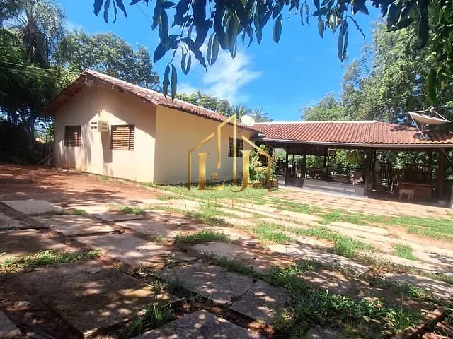 Chácara com 65000m² 3 quartos e 2 banheiros, à venda, no bairro Agrovila das Palmeiras em Santo Antônio do Leverger