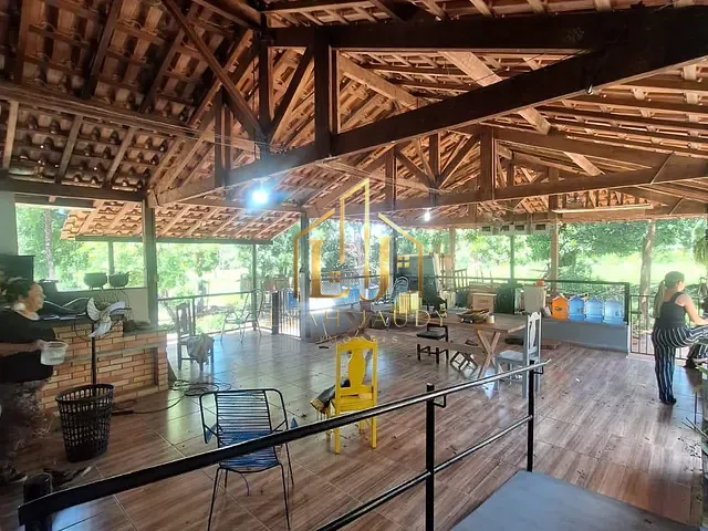 Chácara com 65000m² 3 quartos e 2 banheiros, à venda, no bairro Agrovila das Palmeiras em Santo Antônio do Leverger
