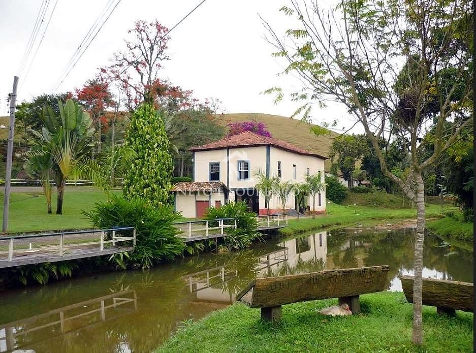Fazenda à venda com 18 quartos, 10m² - Foto 14