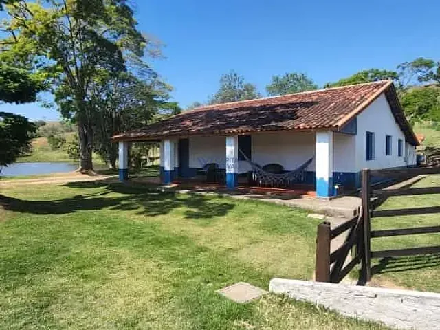 Fazenda com 2830000m² 3 quartos e 2 banheiros, à venda, no bairro Jardim São José em Caçapava