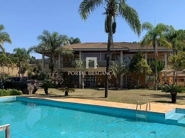Fazenda com 600m² 6 quartos e 8 banheiros, à venda, no bairro Anhumas em Vargem
