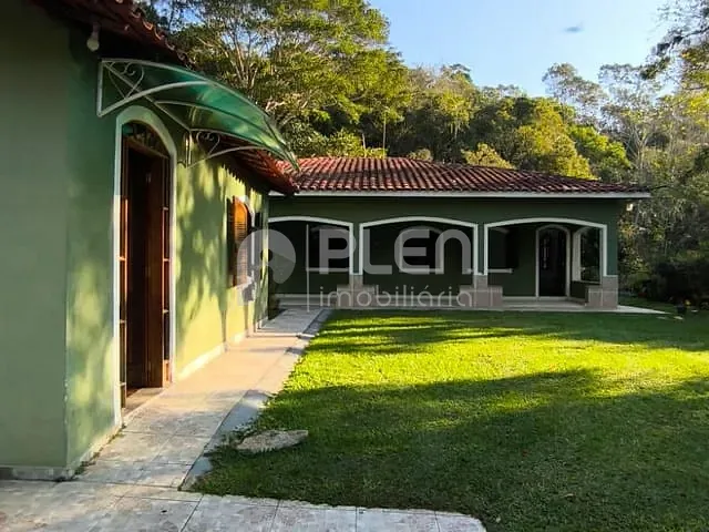 Fazenda com 70000m² 4 quartos e 4 banheiros, à venda, no bairro Sertãozinho em Biritiba-Mirim