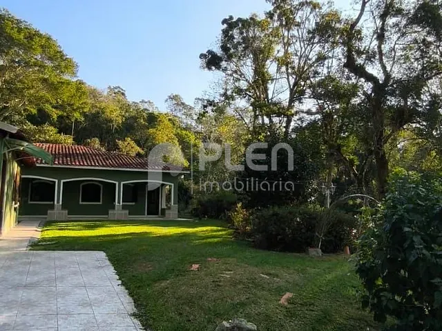 Fazenda com 70000m² 4 quartos e 4 banheiros, à venda, no bairro Sertãozinho em Biritiba-Mirim