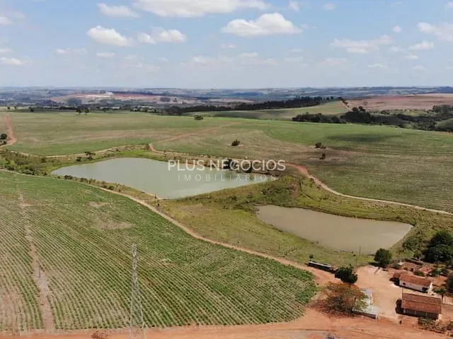 Fazenda com 3090m² 5 quartos e 5 banheiros, à venda, no bairro Centro em Tatuí