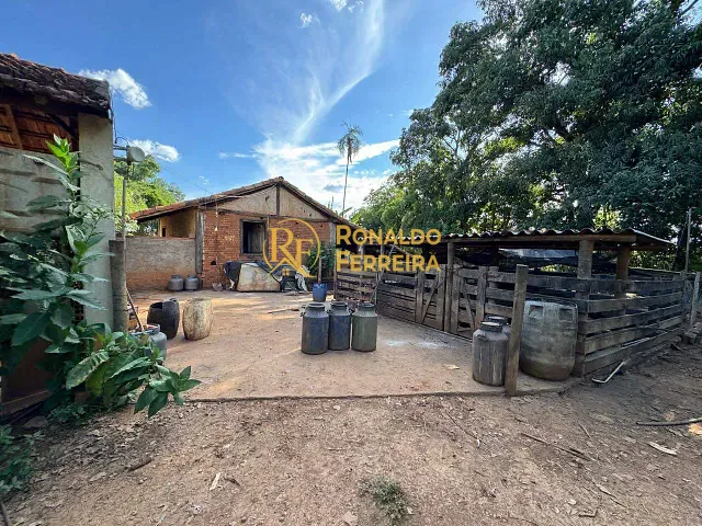 Fazenda com 400m² 3 quartos e 2 banheiros, à venda, no bairro Rural Santa Maria em Abaeté
