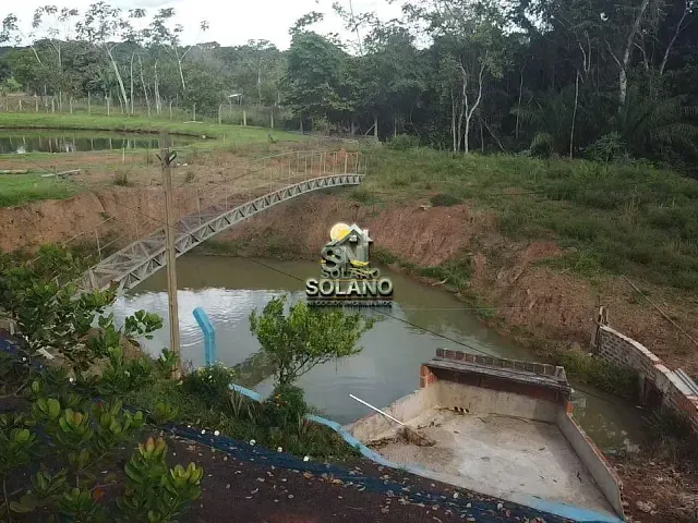 Fazenda com 8m² 3 quartos e 1 banheiro, à venda, no bairro Centro em Nova Olímpia