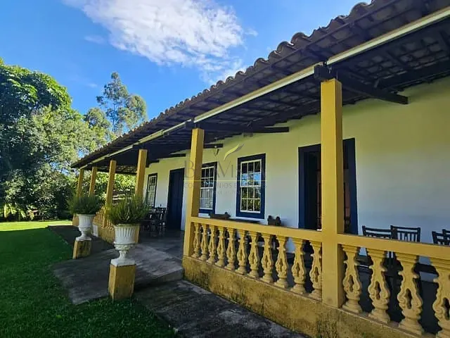 Casa à venda, no bairro Chácaras Maringá em Atibaia