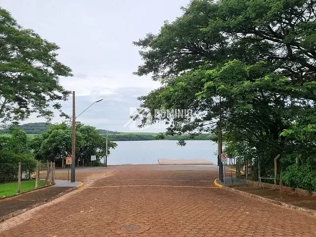 Rancho com 2473m², à venda, no bairro Condominio Águas Da Ribalta em Conquista