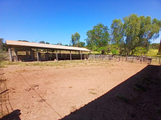 Fazenda com 350m² 6 quartos e 3 banheiros, para alugar, no bairro Zona Rural em Caçu