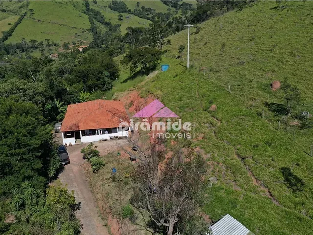 Fazenda com 660000m², à venda, no bairro Borda Do Campo em Cunha