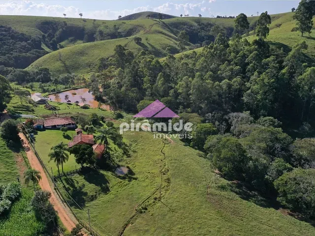 Fazenda com 660000m², à venda, no bairro Borda Do Campo em Cunha