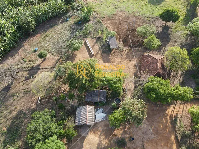 Fazenda com 200m² 3 quartos e 2 banheiros, à venda, no bairro Rural 25 Ha em Quartel Geral