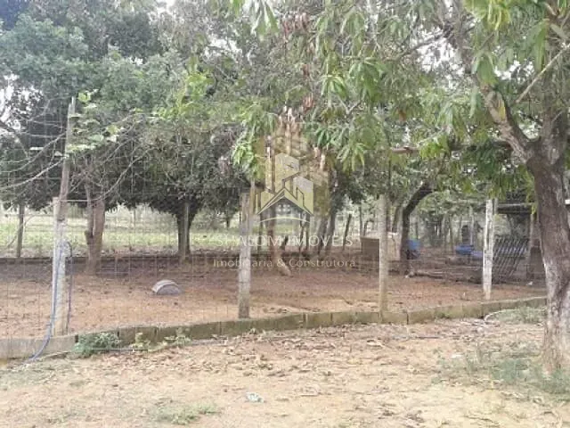 Fazenda 3 quartos e 1 banheiro, à venda, no bairro Inimutaba em Inimutaba