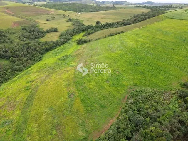 Fazenda à venda, no bairro Zona Rural em Santa Rita do Ibitipoca