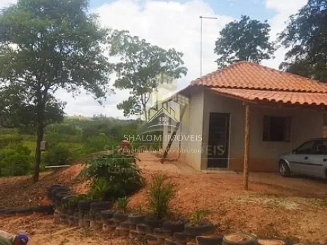 Chácara com 2500m² 1 quarto e 1 banheiro, à venda, no bairro Cond Aguas Nascentes em Esmeralda