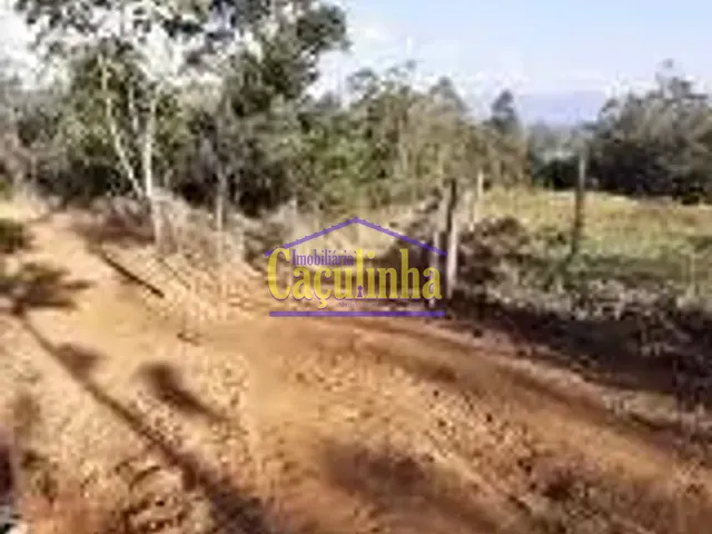 Fazenda com 290m², à venda, no bairro Centro(Engenheiro Passos) em Resende
