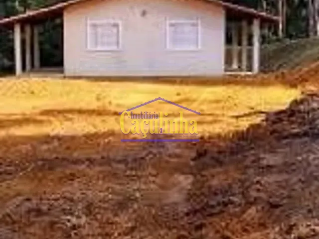 Fazenda com 290m², à venda, no bairro Centro(Engenheiro Passos) em Resende