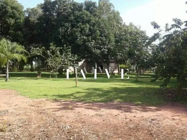 Fazenda com 850m² 2 quartos e 1 banheiro, à venda, no bairro Centro em Sapezal