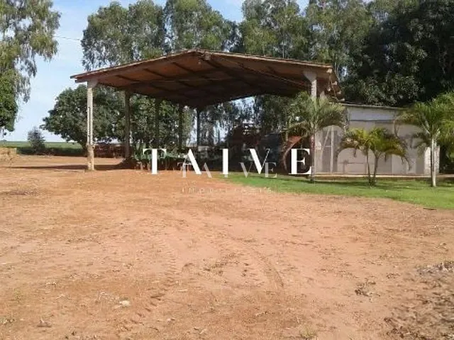 Fazenda com 850m² 2 quartos e 1 banheiro, à venda, no bairro Centro em Sapezal