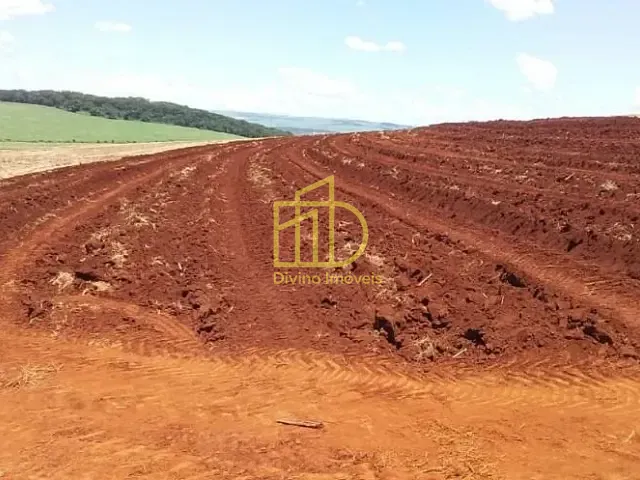 Fazenda com 18718216m², à venda, no bairro Centro em Serra Azul