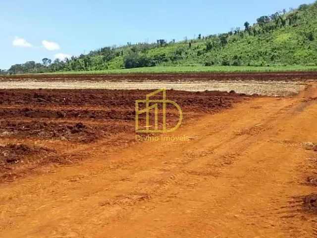 Fazenda com 18718216m², à venda, no bairro Centro em Serra Azul