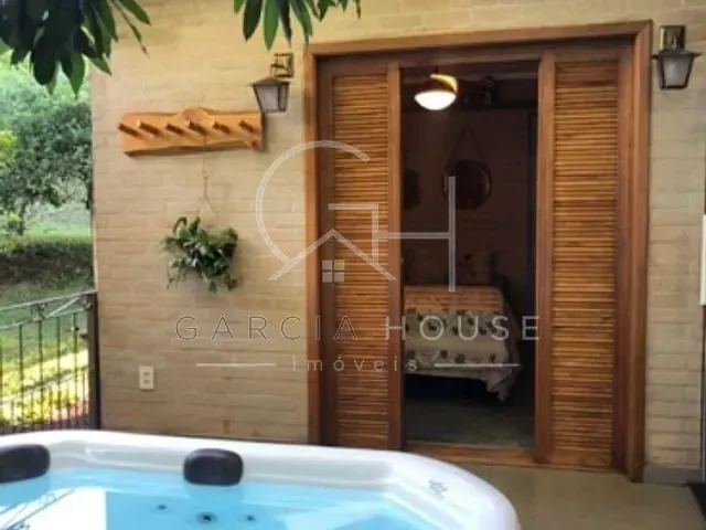 Fazenda com 33000m² 2 quartos e 1 banheiro, à venda, no bairro Zona Rural em Cravinhos