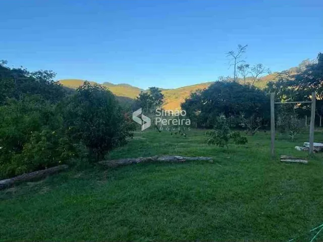 Fazenda com 705500m² 7 quartos e 4 banheiros, à venda, no bairro Zona Rural em Mar de Espanha