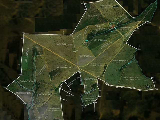 Fazenda com 4936800m² 6 quartos e 4 banheiros, à venda, no bairro Área Rural de Hidrolândia em Hidrolândia