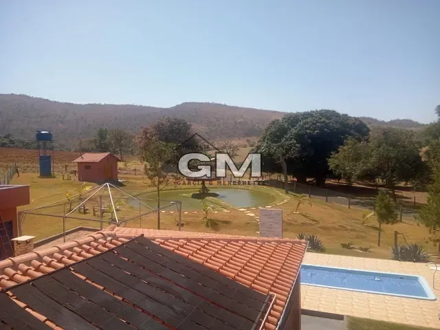 Fazenda com 11470800m² 2 quartos e 2 banheiros, à venda, no bairro Central em São José da Barra