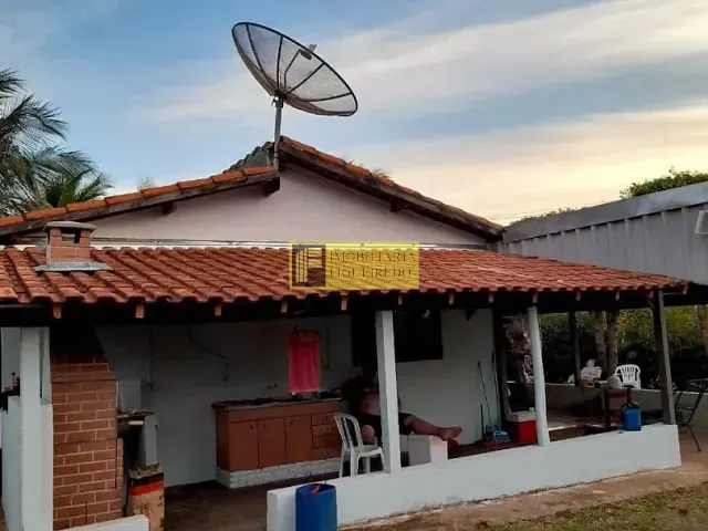 Rancho com 70m² 2 quartos e 1 banheiro, para alugar, no bairro Sobradinho em Adolfo