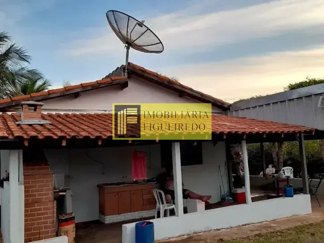Rancho com 70m² 2 quartos e 1 banheiro, para alugar, no bairro Sobradinho em Adolfo