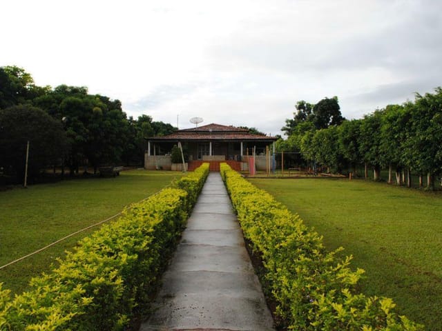 Foto do Fazenda - Rancho com 6 dormitórios à venda, 570 m² por R$ 1.500.000,00 - Jockey Park - Uberaba/MG | ZUCATO IMOBILIARIA LTDA