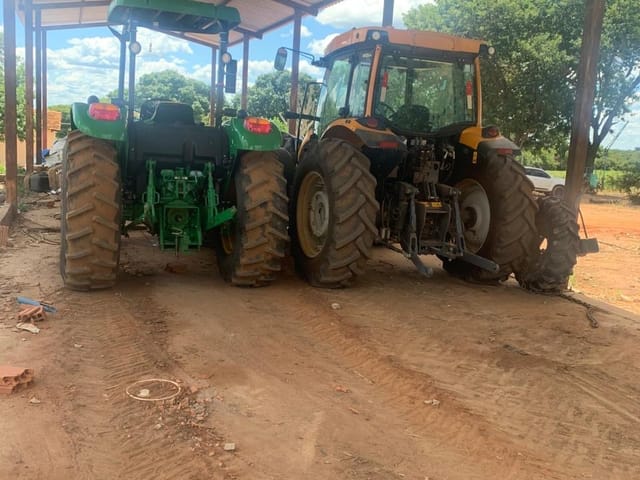 Fazenda com 5120000m² 4 quartos e 4 banheiros, à venda, no bairro RURAL em Matias Cardoso