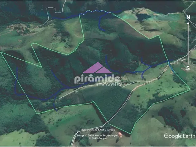 Fazenda com 1105940m², à venda, no bairro Cachoeira Grande em Lagoinha