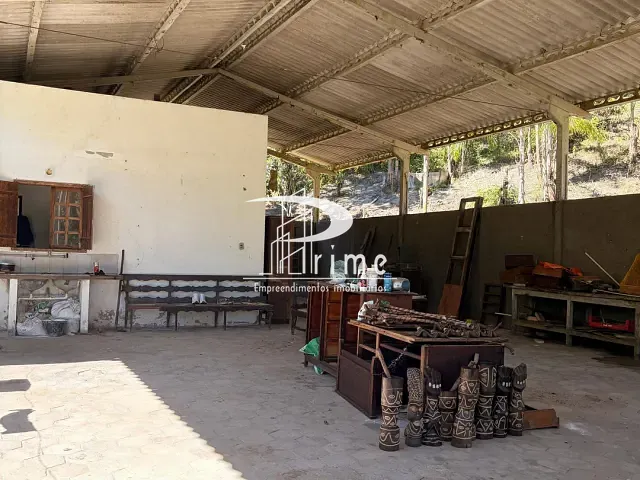 Fazenda com 145200m² 1 quarto e 1 banheiro, à venda, no bairro Gaviões em Silva Jardim