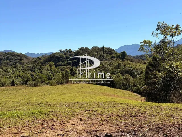 Fazenda com 145200m² 1 quarto e 1 banheiro, à venda, no bairro Gaviões em Silva Jardim