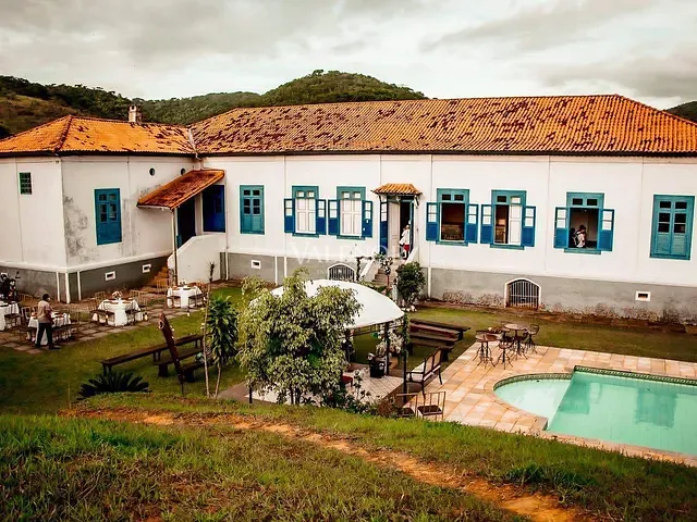 Fazenda com 605000m² 6 quartos e 6 banheiros, à venda, no bairro Centro em Mendes