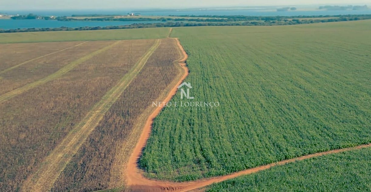 Fazenda à venda com 5 quartos, 7260000m² - Foto 12