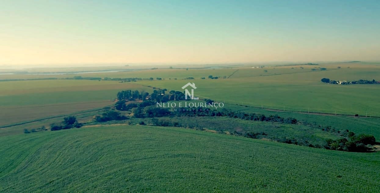 Fazenda à venda com 5 quartos, 7260000m² - Foto 14