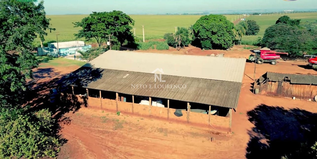 Fazenda à venda com 5 quartos, 7260000m² - Foto 18