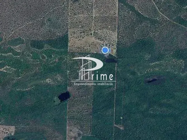 Fazenda com 4840000m² 2 quartos e 2 banheiros, à venda, no bairro Centro em Cocalinho