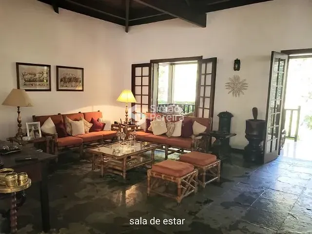 Fazenda com 8308m² 7 quartos e 6 banheiros, à venda, no bairro Itaipava em Petrópolis