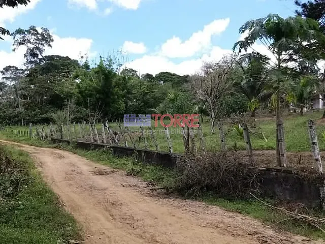 Fazenda com 940000m² 4 quartos e 3 banheiros, à venda, no bairro Zona Rural em Itajuípe